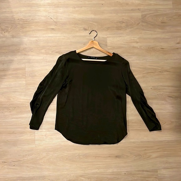 Zara dark green silk-like blouse with ruching on sleeves - Picture 1 of 3